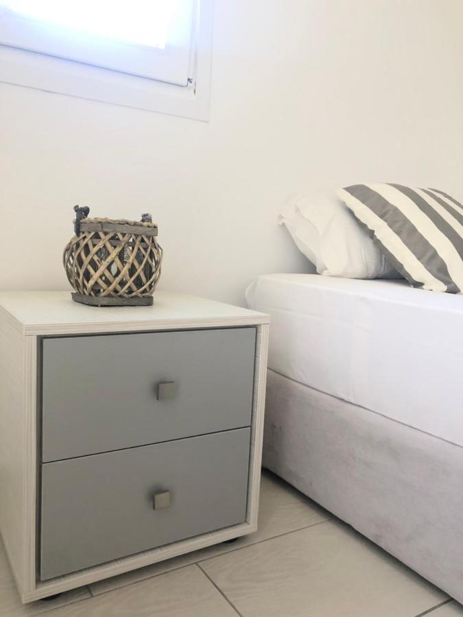 Jonaz Rooms & Suites Ornos (Mykonos) Buitenkant foto