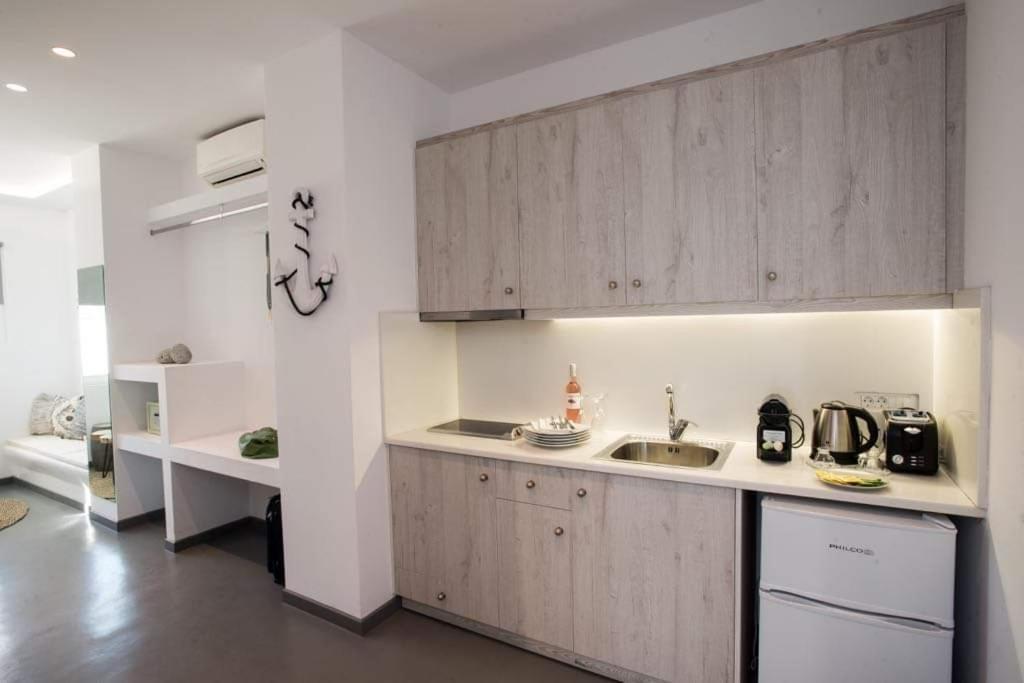Jonaz Rooms & Suites Ornos (Mykonos) Buitenkant foto